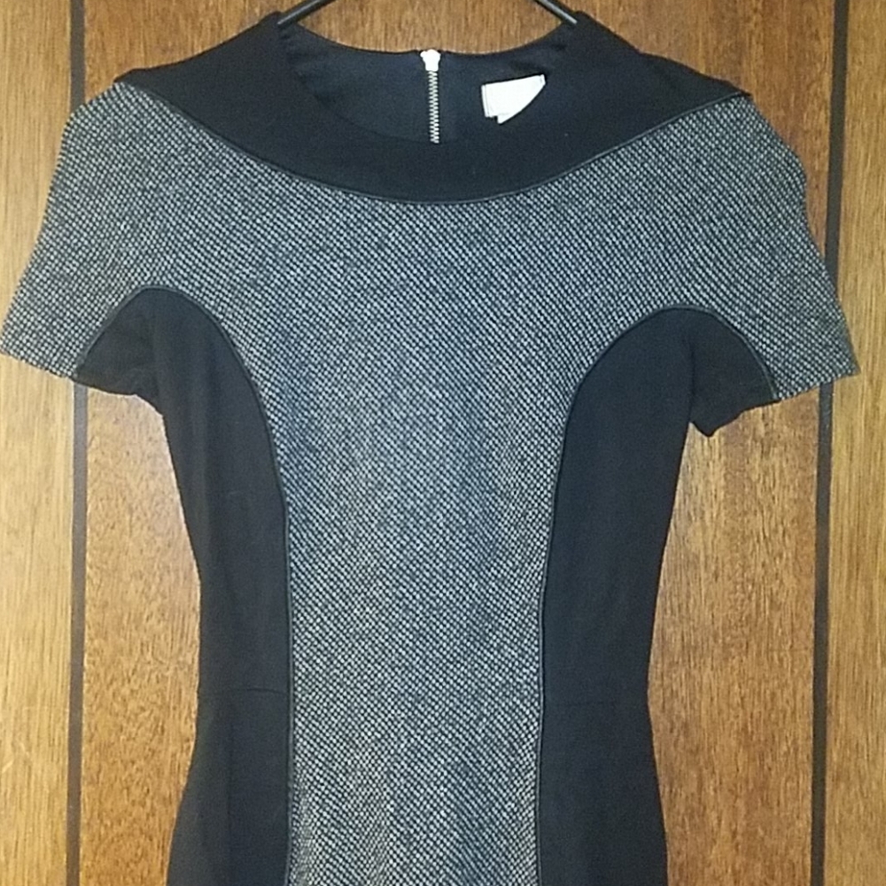 Black and grey H&M bodycon dress